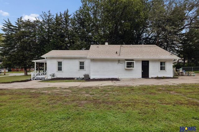 6042 Leighton Avenue, Lincoln, NE 68507
