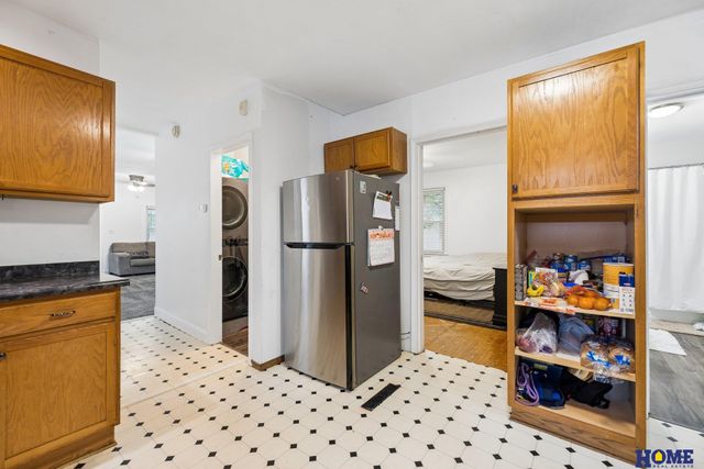 6042 Leighton Avenue, Lincoln, NE 68507