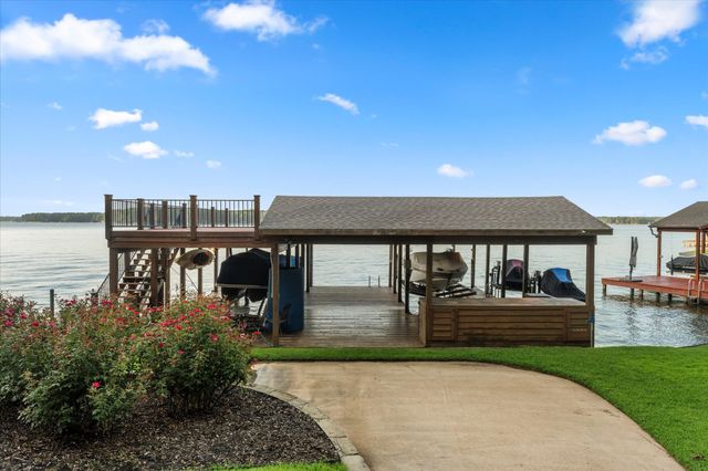 350 E El Dorado Drive, Scroggins, TX 75480