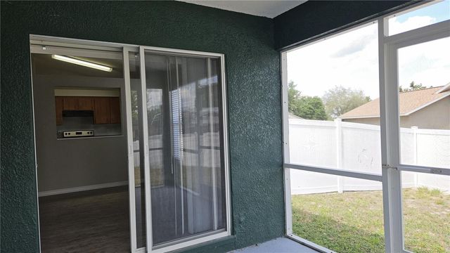 108 BRITTANY AVENUE, Mascotte, FL 34753