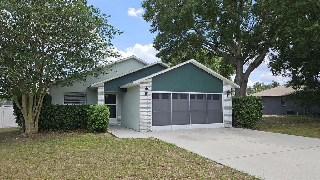 108 BRITTANY AVENUE, Mascotte, FL 34753