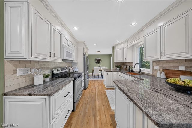 6306 Stone Road, Hudson, OH 44236