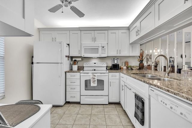 15000 Arbor Lakes DR E 6, North Fort Myers, FL 33917