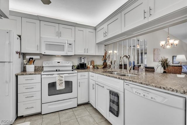 15000 Arbor Lakes DR E 6, North Fort Myers, FL 33917