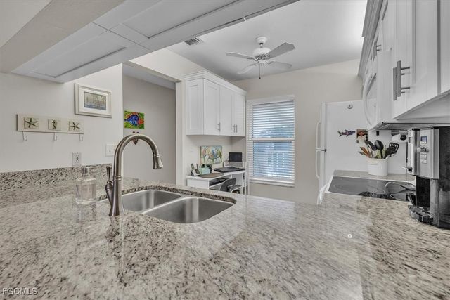 15000 Arbor Lakes DR E 6, North Fort Myers, FL 33917