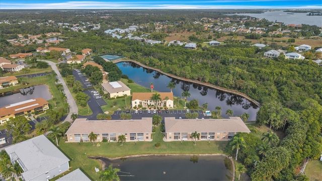 15000 Arbor Lakes DR E 6, North Fort Myers, FL 33917