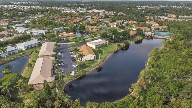 15000 Arbor Lakes DR E 6, North Fort Myers, FL 33917