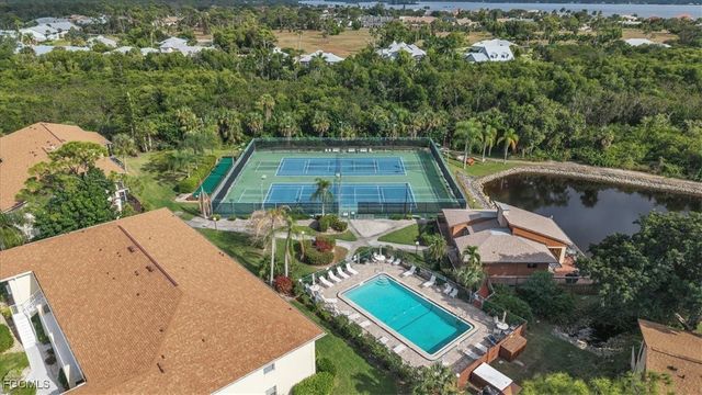 15000 Arbor Lakes DR E 6, North Fort Myers, FL 33917