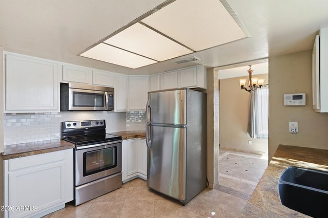 2455 E BROADWAY Road 8, Mesa, AZ 85204