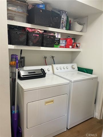 1964 W Glenoaks D, Anaheim, CA 92801