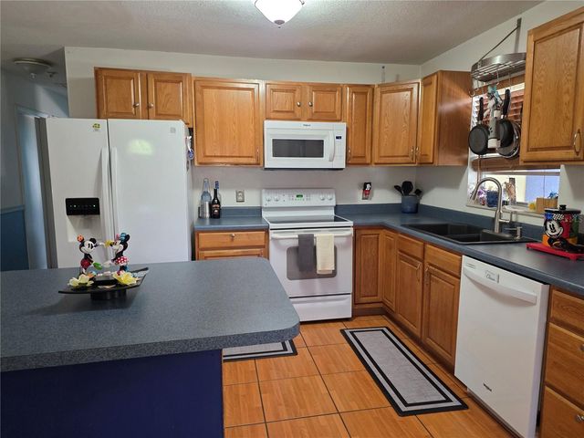 9272 51ST STREET N, Pinellas Park, FL 33782