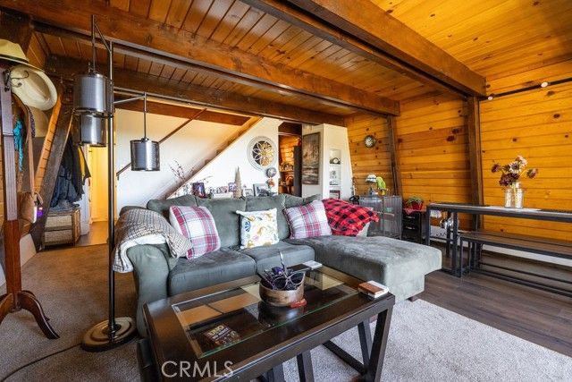 2476 Elko, Los Angeles, CA 92382