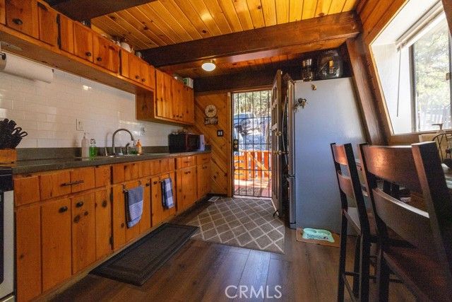 2476 Elko, Los Angeles, CA 92382