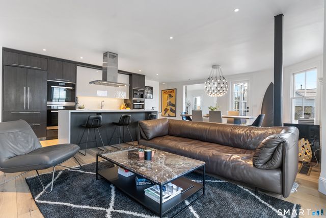 22 Ensign Road, Norwalk, CT 06853