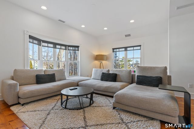 22 Ensign Road, Norwalk, CT 06853