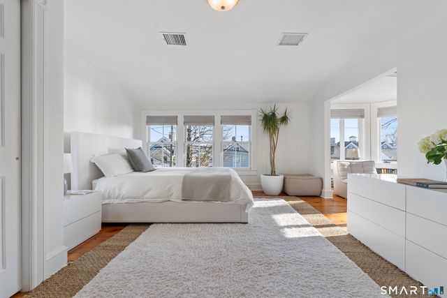 22 Ensign Road, Norwalk, CT 06853