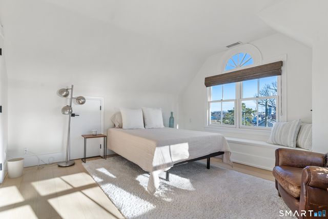 22 Ensign Road, Norwalk, CT 06853