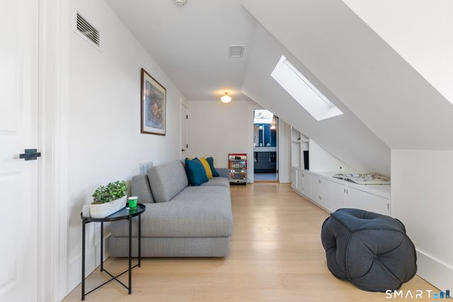 22 Ensign Road, Norwalk, CT 06853