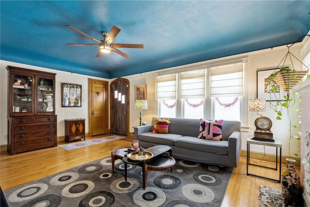 409 20th Street NE, Cedar Rapids, IA 52402