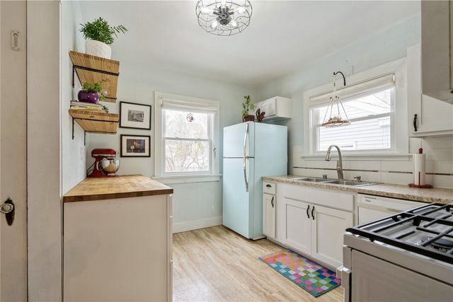 409 20th Street NE, Cedar Rapids, IA 52402