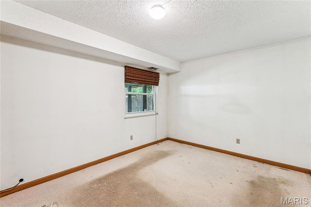 429 Far Hill Drive, Ballwin, MO 63021