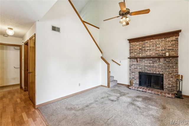 429 Far Hill Drive, Ballwin, MO 63021