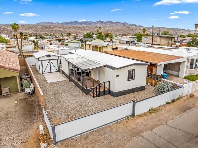 1867 Montclair Drive, Bullhead City, AZ 86442