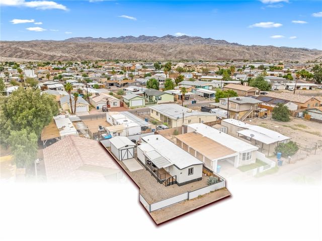 1867 Montclair Drive, Bullhead City, AZ 86442