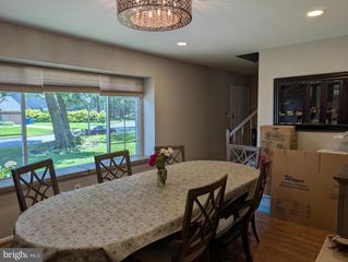 12 BEEKMAN PL, Cherry Hill, NJ 08002