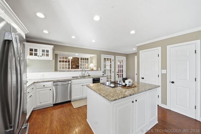 1425 E 21st Street, Tulsa, OK 74114