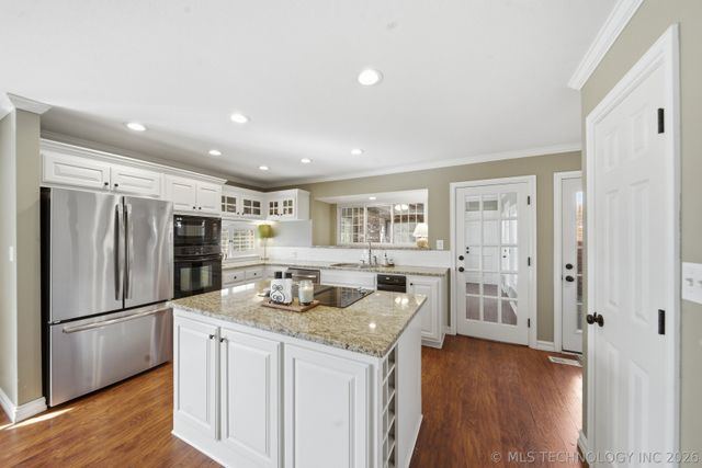 1425 E 21st Street, Tulsa, OK 74114