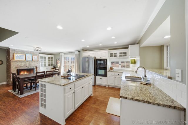 1425 E 21st Street, Tulsa, OK 74114