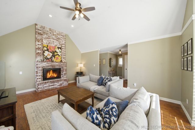 1425 E 21st Street, Tulsa, OK 74114