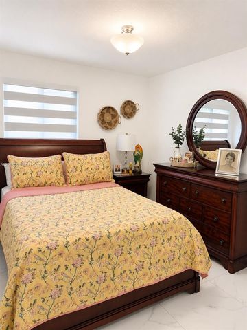 13452 SW 256th Ter 1, Homestead, FL 33032