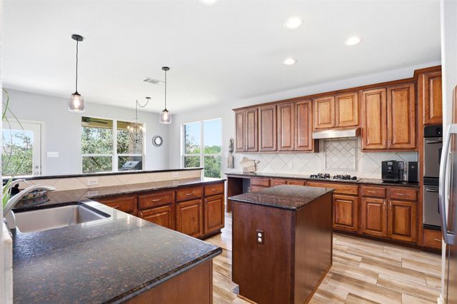 1019 Bretton Woods DR, Cedar Park, TX 78613