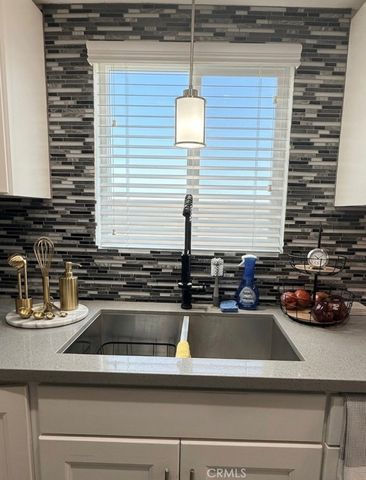 7258 Exeter 6, Paramount, CA 90723