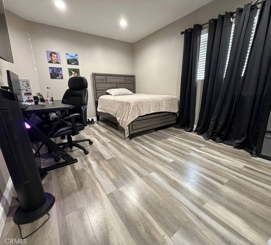 7258 Exeter 6, Paramount, CA 90723