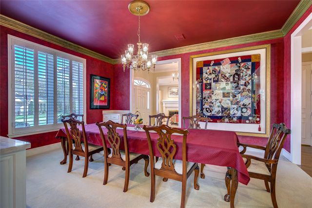 6404 Creekside Drive, Greenville, TX 75402