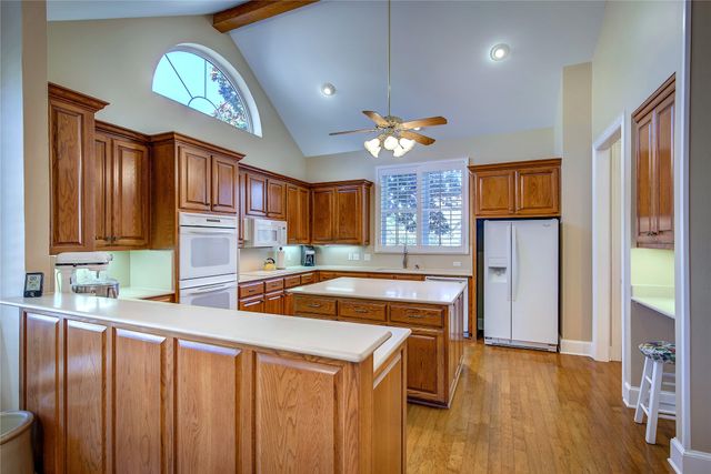 6404 Creekside Drive, Greenville, TX 75402