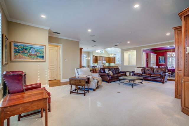 6404 Creekside Drive, Greenville, TX 75402