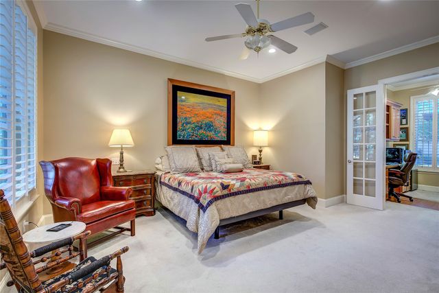 6404 Creekside Drive, Greenville, TX 75402