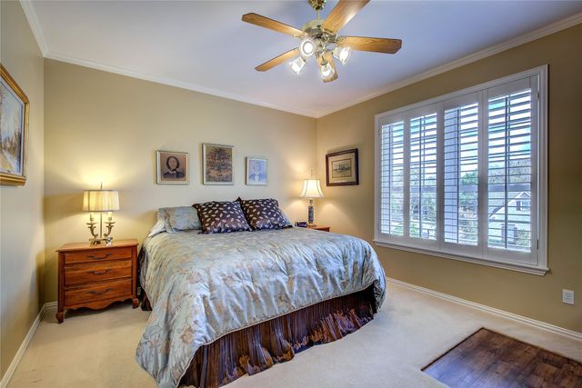 6404 Creekside Drive, Greenville, TX 75402