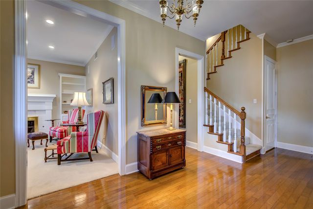 6404 Creekside Drive, Greenville, TX 75402