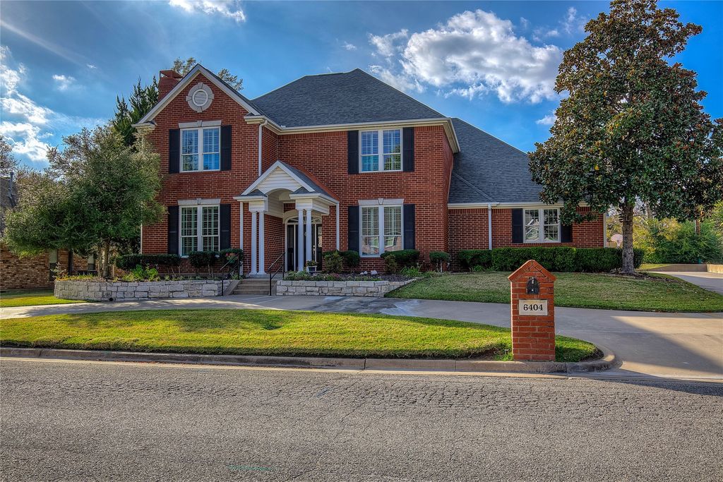 6404 Creekside Drive, Greenville, TX 75402