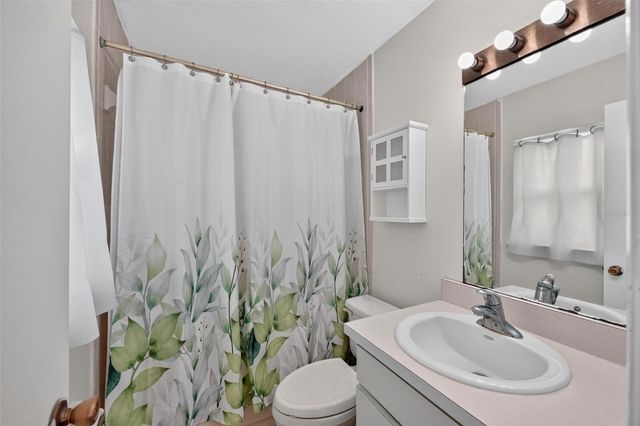 2514 DRAKE DRIVE, Orlando, FL 32810