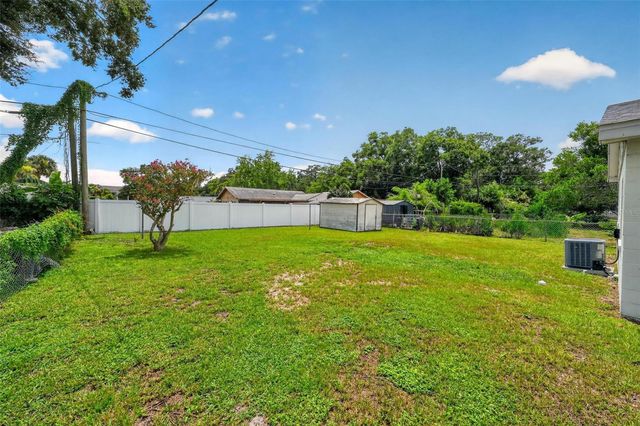 2514 DRAKE DRIVE, Orlando, FL 32810