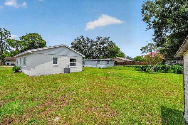 2514 DRAKE DRIVE, Orlando, FL 32810