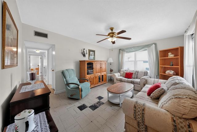 2514 DRAKE DRIVE, Orlando, FL 32810