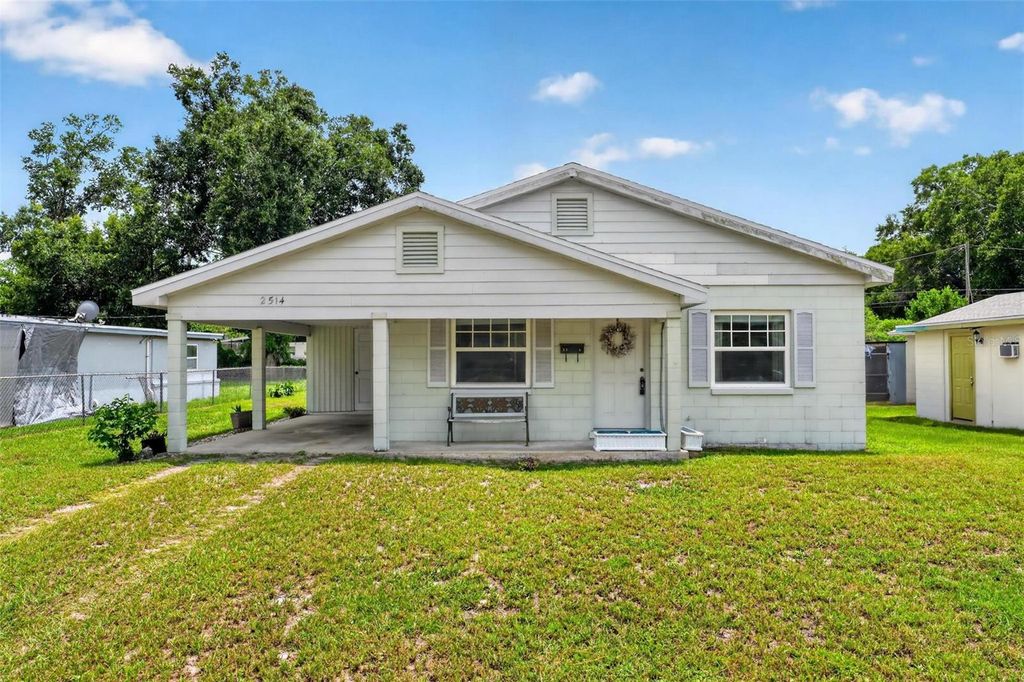 2514 DRAKE DRIVE, Orlando, FL 32810
