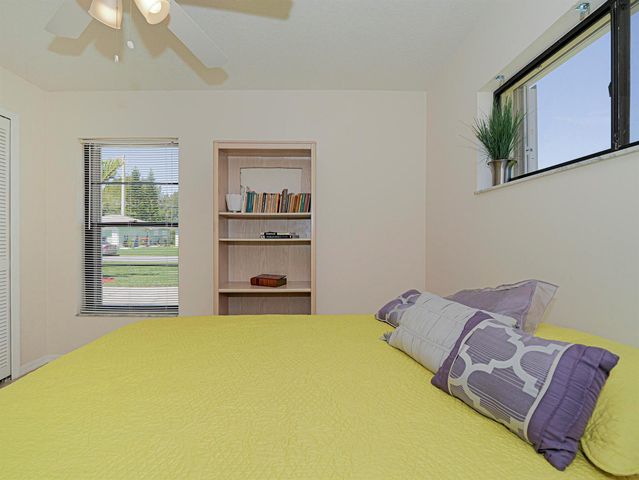 660 26TH Court, Vero Beach, FL 32962